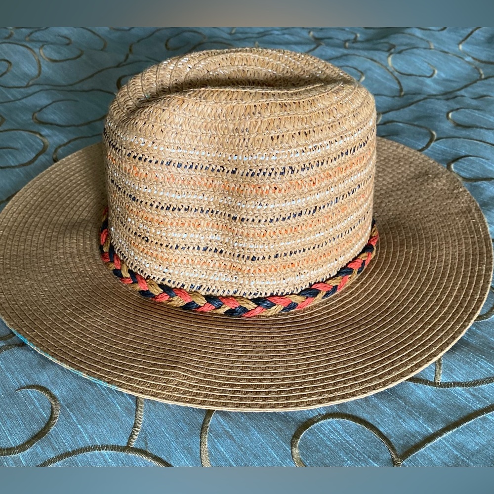 Braided Straw Hat in size M/L
